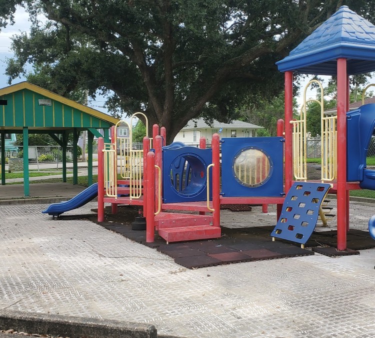 sampson-playground-photo